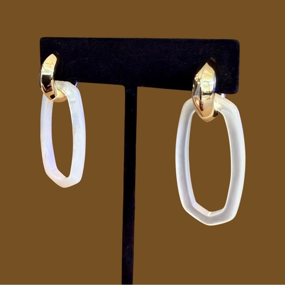 🎁 Kendra Scott Danielle Gold Convertible Link Earrings White Mother-of-Pearl NWT - Picture 1 of 11